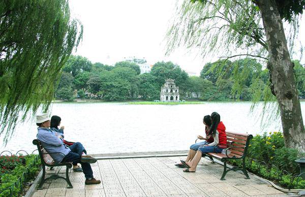 tin moi thoi tiet 17/4: ha noi van se lanh vao buoi sang, tp.hcm nang rat 36 do c - 1
