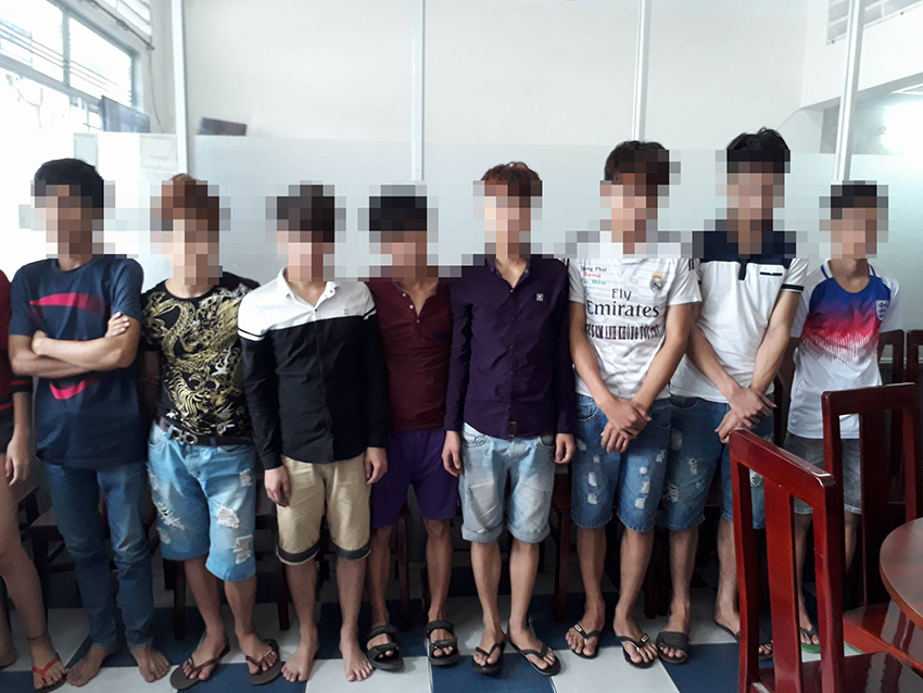 tp.hcm: bat nhom nghi can vu sat hai nam thanh nien o cong vien hinh anh 1