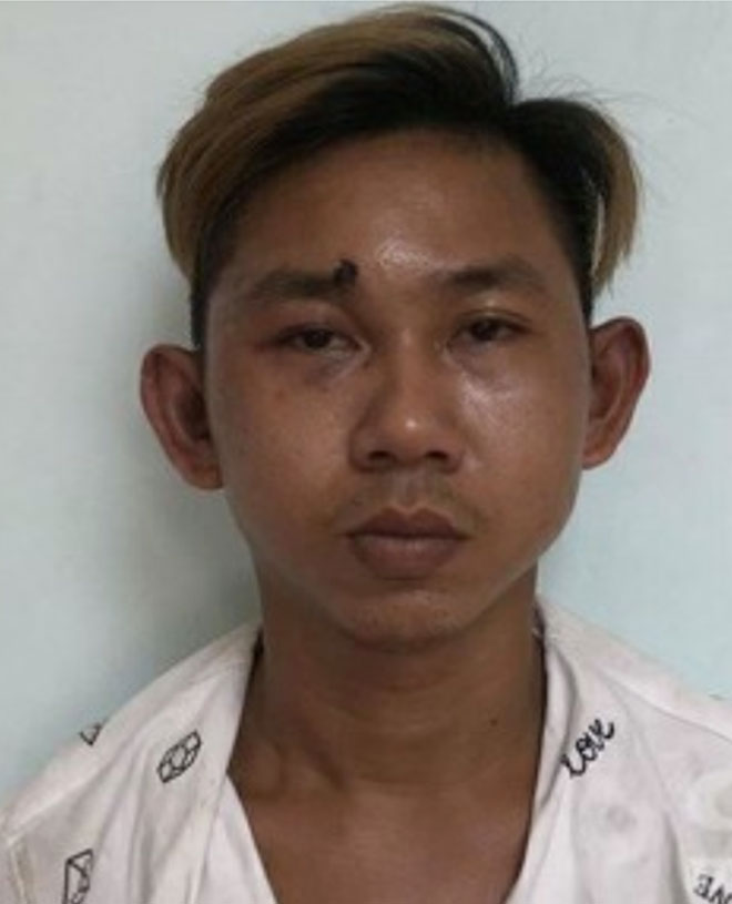 TP.HCM: Bắt kẻ cướp tiệm vàng mưu mô, ném hóa chất vào chủ tiệm - 1
