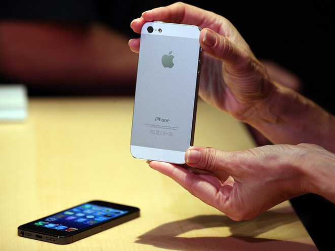 Điểm mặt những iPhone có thiết kế đẹp nhất từ trước tới nay - 4