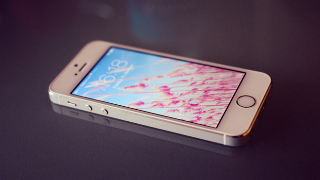 Điểm mặt những iPhone có thiết kế đẹp nhất từ trước tới nay - 3