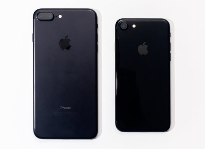 Điểm mặt những iPhone có thiết kế đẹp nhất từ trước tới nay - 1