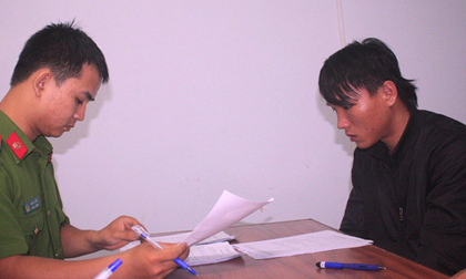 Biết không thể trốn thoát, đối tượng giết người ra đầu thú