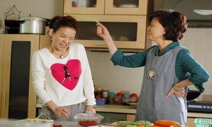 “Bố mẹ mày không biết dạy con nên mày hỗn láo…” - Câu nói của mẹ chồng có sức sát thương con dâu nhất