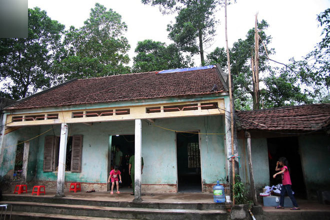 Người mẹ trẻ bị sét đánh tử vong: Con trai 45 ngày tuổi liên tục mớm miệng tìm sữa mẹ