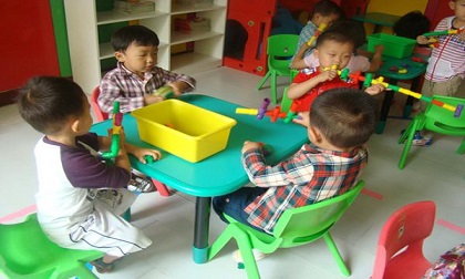 Nghỉ lễ đừng mua cho con quá nhiều đồ chơi, mẹ sẽ 'giết chết' sự sáng tạo