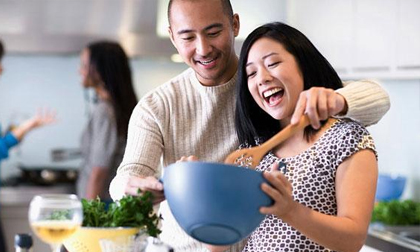 Không có đàn ông hoàn hảo, chỉ có những ông chồng được vợ làm cho trở nên hoàn hảo