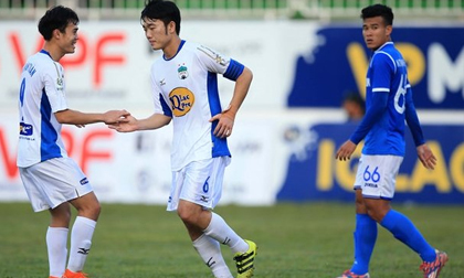 Trọng tài V-League: Đá bể nồi cơm của nhau, có nên không?