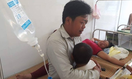 Sơn La: 76 người nhập viện, 300 người chờ khám sau khi ăn cỗ cưới