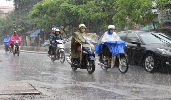 tin moi thoi tiet 9/5: mien bac mua lon va gio giat manh, ha noi giam 7 do c - 1