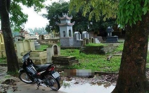 Phát hiện người đàn ông chết bất thường trong nghĩa trang tại Hà Nam