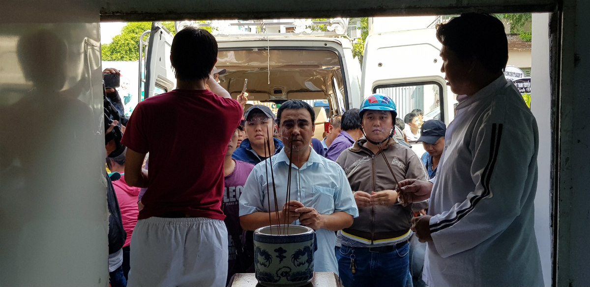 quyen linh vieng 2 hiep si vua qua doi, tham hoi 3 hiep si bi trong thuong hinh anh 1