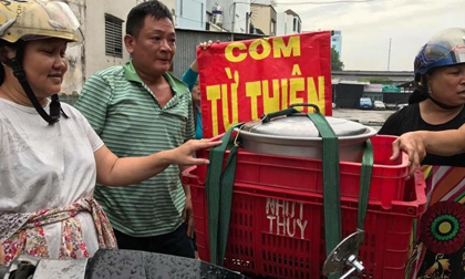 'Giang hồ' hoàn lương cảnh tỉnh hiệp sĩ đừng cận chiến 'quái xế'