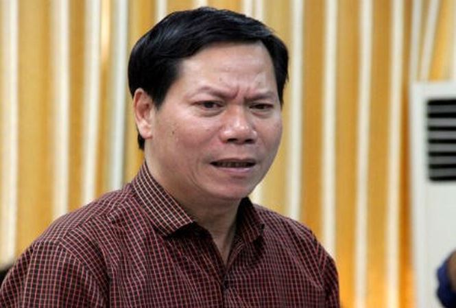 Vụ chạy thận 9 người chết: Nguyên giám đốc bệnh viện đi nước ngoài? - 1