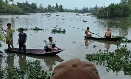 Đã tìm thấy thi thể bé trai 9 tuổi sảy chân xuống sông mất tích