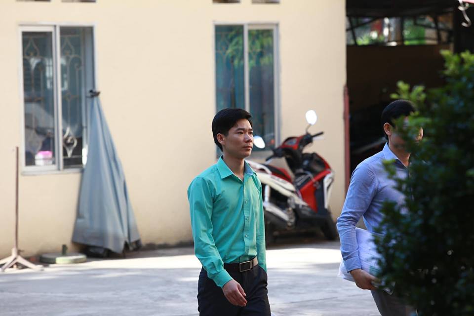 Bị cáo Hoàng Công Lương đến phiên tòa.