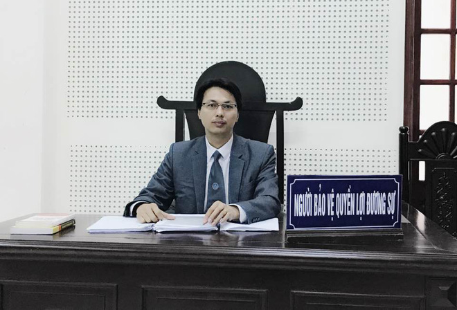 Bảo mẫu vừa bóp đầu vừa tát trẻ mầm non dã man ở Đà Nẵng: Có thể xử phạt mức án 3 năm tù - Ảnh 2.