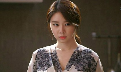 Biết chồng ngoại tình, vợ ngày nào cũng mời nhân tình ăn một món khiến cô ta phải khiếp vía