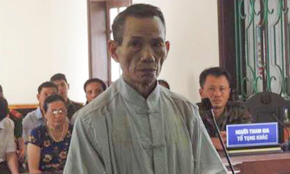 Kẻ hiếp dâm bé gái 8 tuổi tại trường học lĩnh 12 năm tù