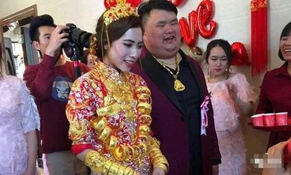 Đám cưới ngập vàng ở Trung Quốc gây xôn xao dư luận