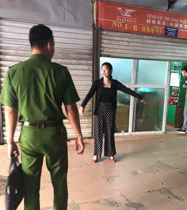 vo moi danh vo cu cua chong da man: nguoi vo moi quay lai hien truong tuong thuat vu viec - 4