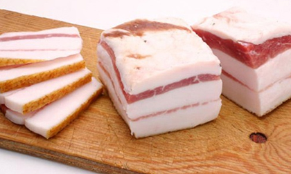 Mắc bệnh nguy hiểm vì không ăn thịt mỡ: Chuyện tưởng đùa