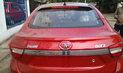 Ô tô sedan chỉ hơn 200 triệu: Hàng vạn người chờ đặt mua