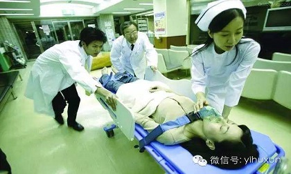 Ăn rau thừa từ bữa trước, 4 người bị ngộ độc nitrit - chất gây ung thư cực nguy hiểm