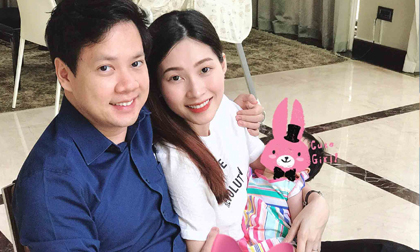 HH Đặng Thu Thảo lần đầu chia sẻ hình ảnh con gái và tên thân mật ở nhà