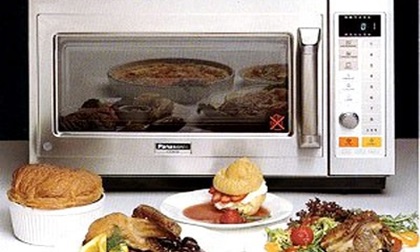 Đừng bao giờ cho những thực phẩm này vào lò vi sóng kẻo hối hận không kịp