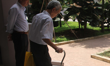 Chính thức quyết định thi hành án đối với Nguyễn Khắc Thủy, bị cáo vẫn muốn xin hoãn vì lý do sức khỏe
