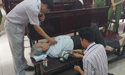 Người dân sẵn sàng ký giấy xác nhận những gì đã thấy hằng ngày về ông Nguyễn Khắc Thủy