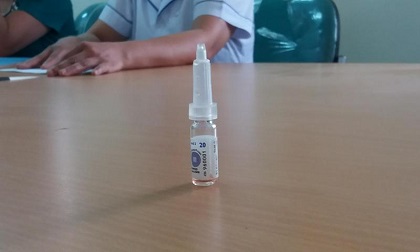Nữ y tá “lỡ tay” cho cháu bé 3 tháng tuổi uống cả lọ vắc xin bại liệt