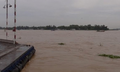 An Giang: Đi chống “cát tặc”, nhiều cán bộ thương vong và mất tích