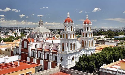 Hóa ra đội tuyển Mexico đã sống ở một nơi phồn hoa rực rỡ thế này