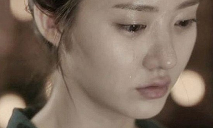Sau đám cưới vàng đeo trĩu cổ, cô dâu cay đắng rời khỏi nhà chồng