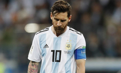 Argentina loại Messi để cứu lấy World Cup!