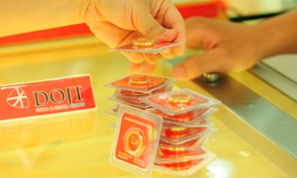 Giá vàng hôm nay 24/6: USD giảm, vàng không thể bứt phá