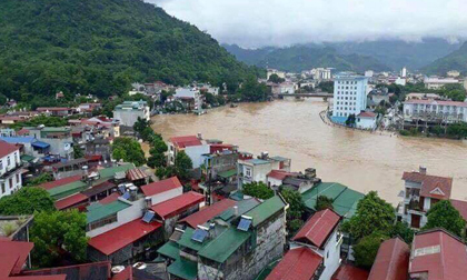 Mưa lũ kinh hoàng ở Hà Giang: 'Họ khóc trong vô vọng, gọi tên người thân, dầm mình trong mưa để đưa thi thể nạn nhân lên'