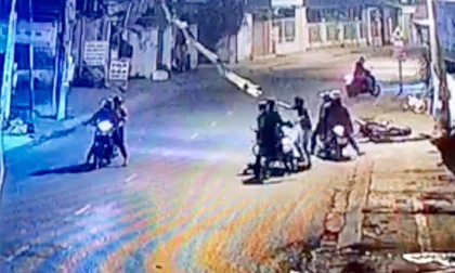 Chục giang hồ chém nhầm người rồi thản nhiên về ăn mừng sinh nhật