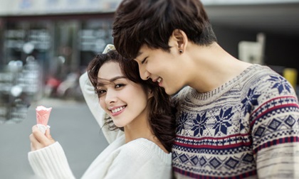 Đàn bà ơi, muốn hạnh phúc xin đừng quá hiểu chuyện...