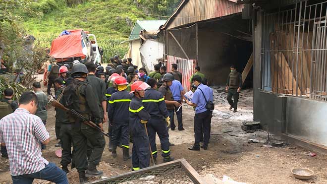 Choáng với số vũ khí thu giữ tại “sào huyệt” của ông trùm ma túy ở Sơn La - 1
