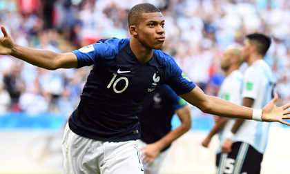 Rực rỡ Kylian Mbappe, kẻ nhấn chìm Messi và Argentina!