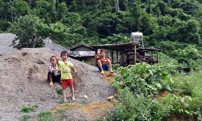 Vụ đấu súng vây bắt trùm ma túy: Bản Tà Dê sau cơn 