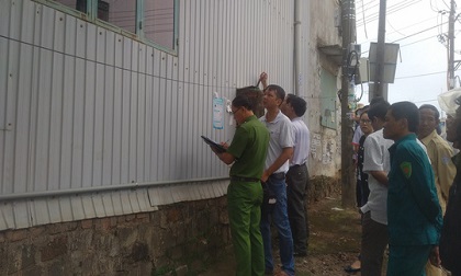 Sau hàng loạt tiếng nổ, phát hiện nam thanh niên gục chết trên vũng máu
