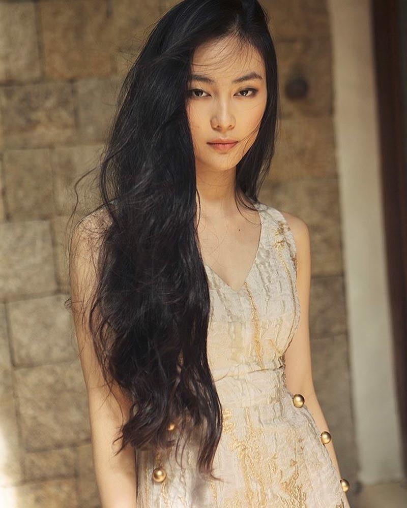 5 nang tieu thu nha giau xinh dep, noi tieng va tai gioi cua showbiz viet - 1