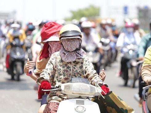 tin moi thoi tiet 3/7: nang nong nhu chao lua, nhiet do ha noi tren 40 do c - 1