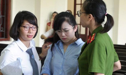 Người đẹp ngân hàng bật khóc khi bị đề nghị phạt tù chung thân