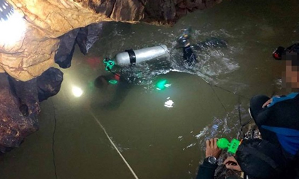 Một thợ lặn Thái thiệt mạng khi giải cứu đội bóng mắc kẹt