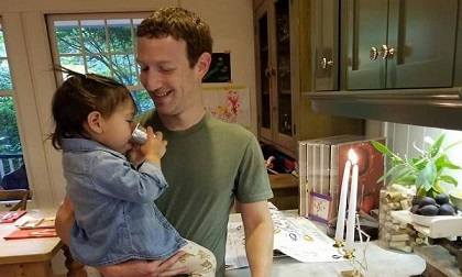 Là tỷ phú giàu thứ 6 thế giới nhưng ông trùm Facebook lại ở căn nhà khiêm tốn không ngờ